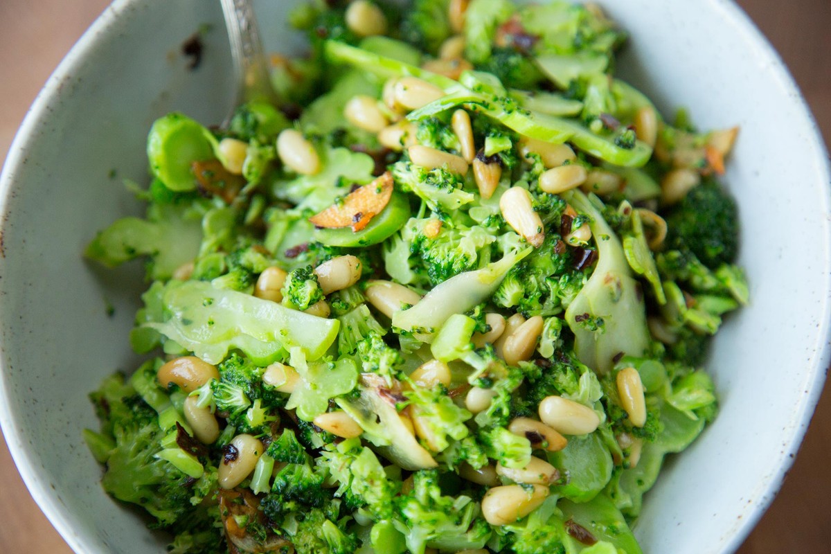 A Bright, Simple Broccoli Side Dish You Can Make in 15 Minutes | Recipe ...