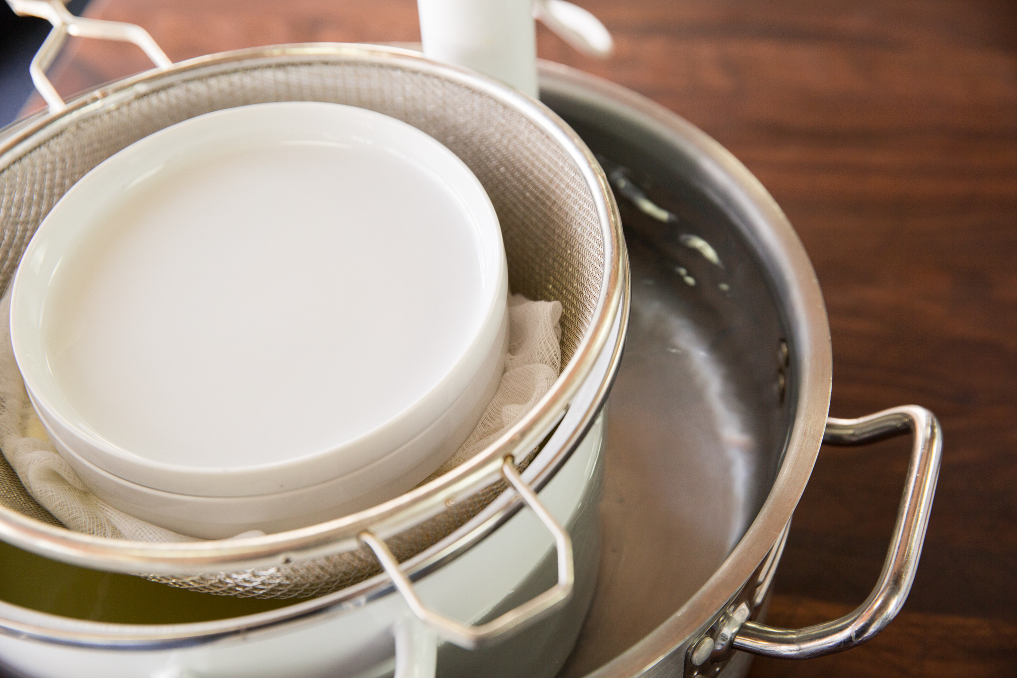 How to Make Squeaky Cheese Curds Just Like Beecher’s Sous Vide Recipe