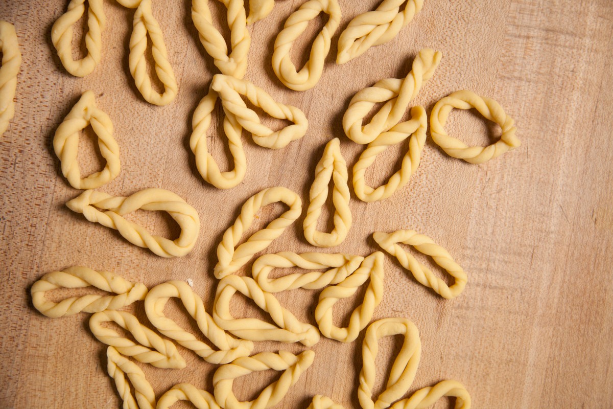 Beautiful Braided Pasta Lorighittas, With Jason Stoneburner Recipe