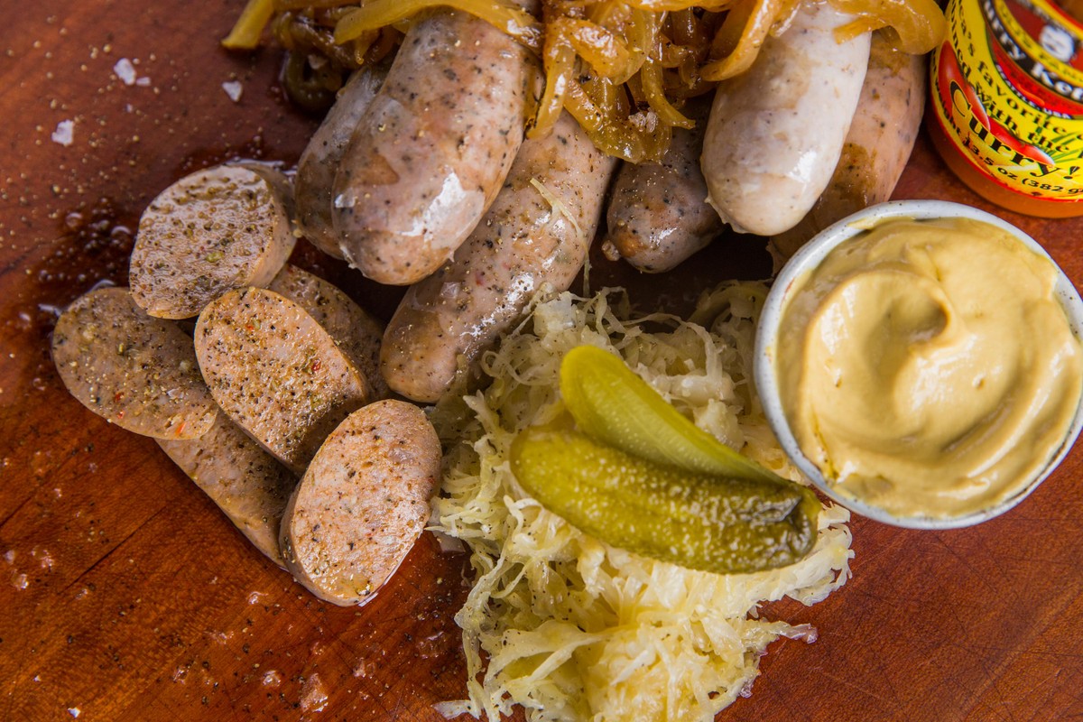Juicy, Snappy Links With Uli’s Famous Sausage Sous Vide Recipe