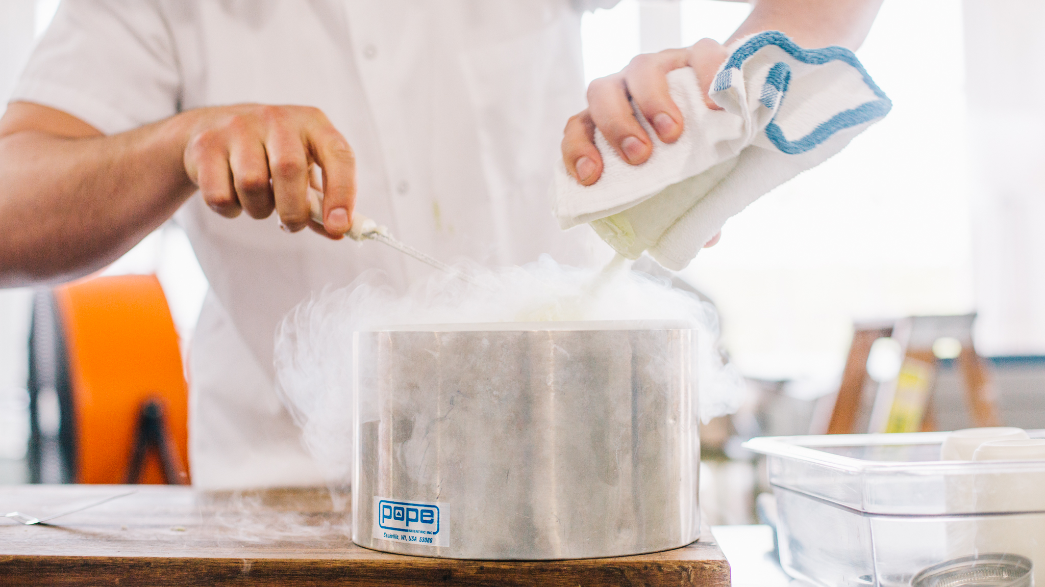 convert?fit=crop&w=120&h=120&quality=100&cache=true&rotate=exif&compress=true