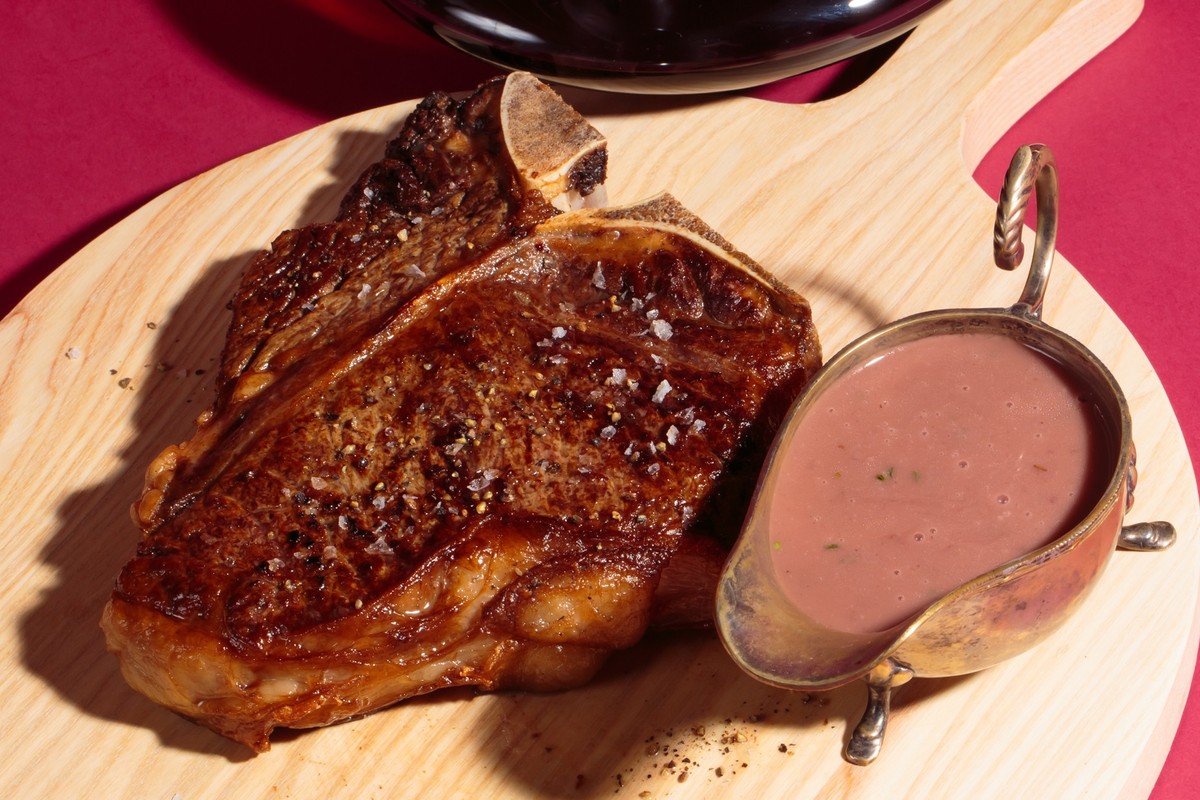 Instant Red Wine Pan Sauce ChefSteps