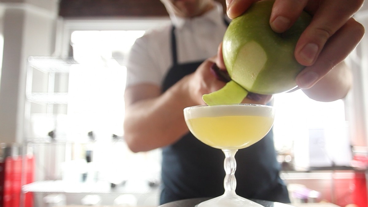 Apple Gin Gimlet Recipe ChefSteps