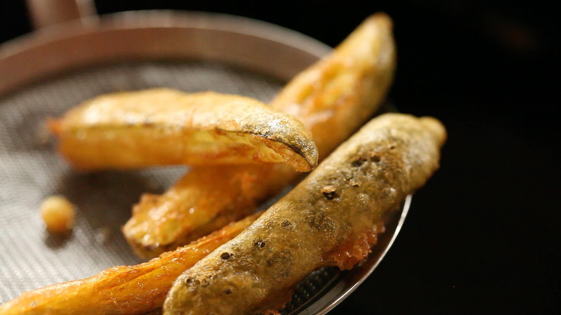 convert?fit=crop&w=120&h=120&quality=100&cache=true&rotate=exif&compress=true