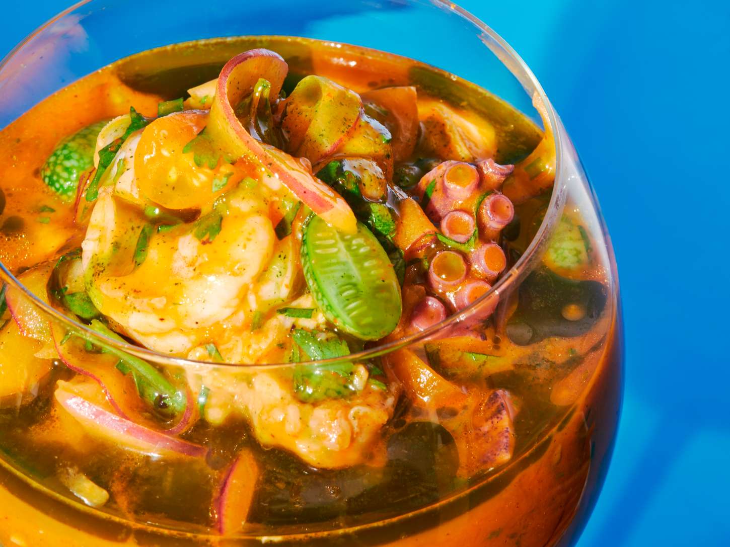 Cóctel Amarillo Campechano (Mexican-Style Mixed Seafood Cocktail) |